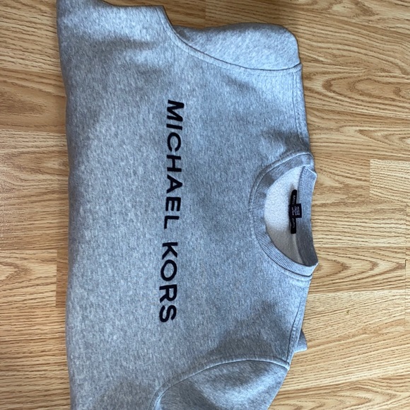 COPY - Micheal Kors grey crewneck - Picture 1 of 3